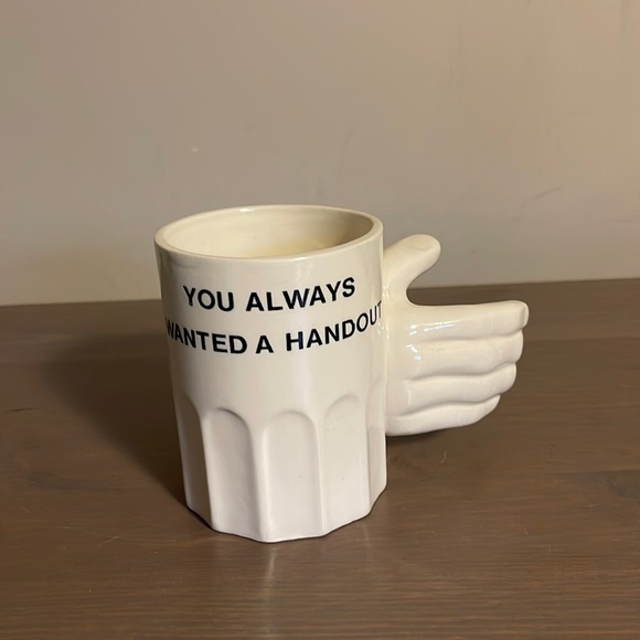 Vintage “Handout” White Ceramic Mug from Taiwan - Picture 2 of 8